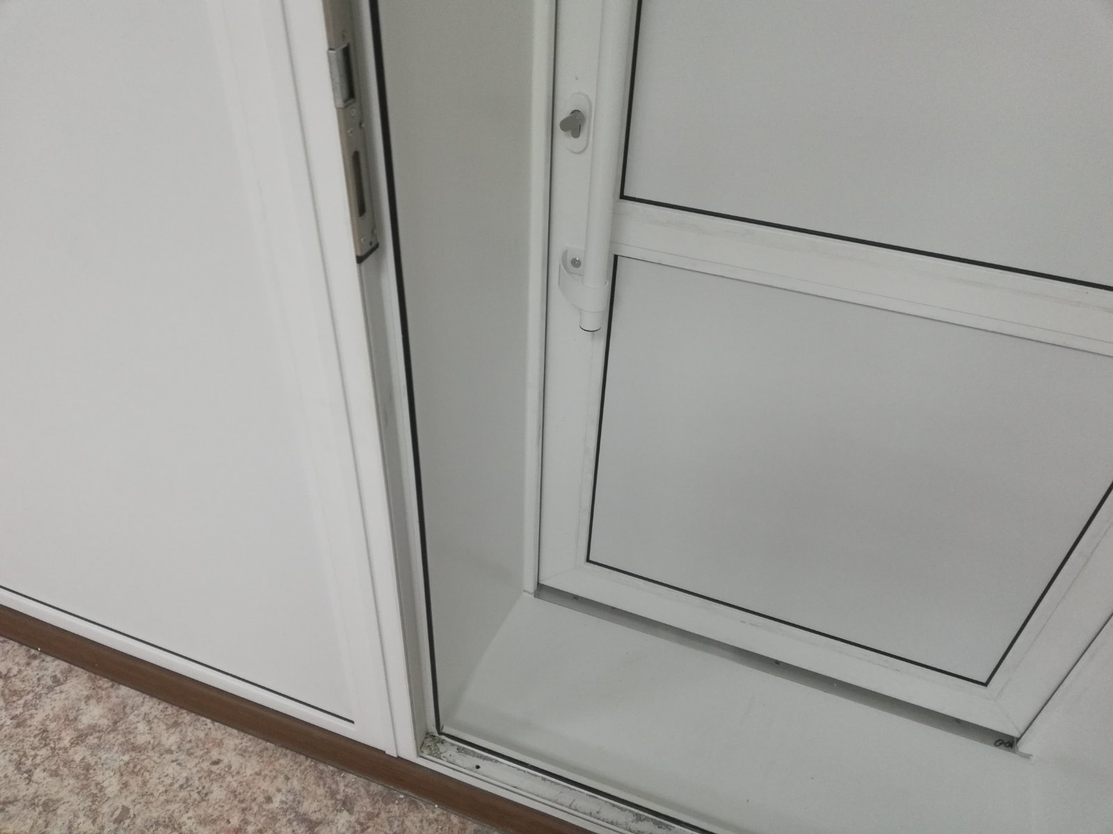 https://saransk.delaem-okna.ru/storage/app/uploads/public/63f/486/32e/63f48632e5eac214401767.jpg